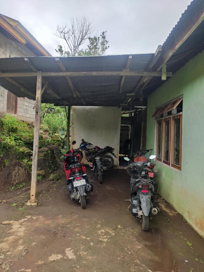 Lawi Luja Guest House Kelimutu Esterno foto